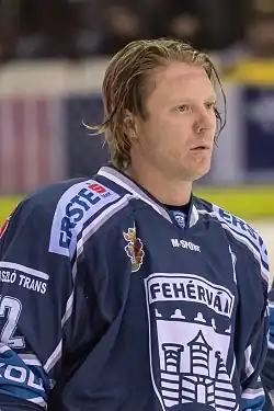 Adam Courchaine (14. října 2016)