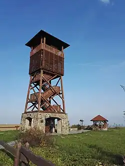 Rozhledna Olšová na stejnojmenném vrchu u obce Pohoř