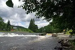 4.7.16 2 Vyssi Brod weir 268 (27486639303).jpg