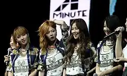 4Minute v Singapore, červenec 2012. Zleva: So-hyun, Ji-yoon, Hyun-a, Ga-yoon, Ji-hyun.