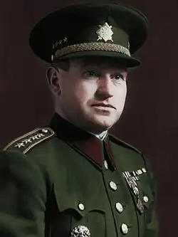 Alois Liška jako plukovník u dělostřeleckého pluku 51 v Jičíně