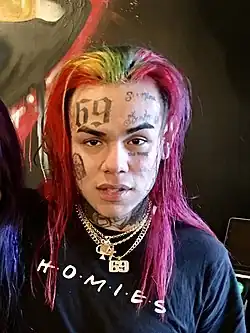 6ix9ine (12. listopadu 2017)