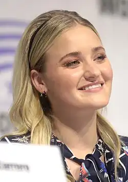 AJ Michalka v roce 2019