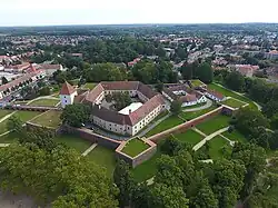 Centrum Sárváru s Nádasdyho hradem