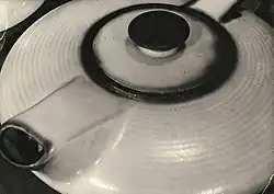 Čajová konvice, 1929