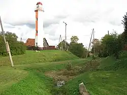 Bývalá železnice a maják v Ainaži