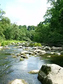 Peřej Akmeny u vsi Pūtvė