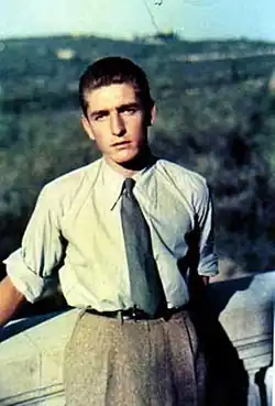 Alberto Marvelli ve Florencii u vily svého přítele