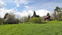 Místo, na kterém stávala tvrz v Albrechticích