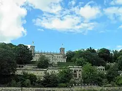 Zámek Albrechtsberg z výletní lodi