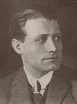 Sochař prof. Karel Dvořák