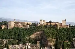 Palác Alhambra v Granadě, který byl inspirací pro jednu z Irvingových nejslavnějších knih.