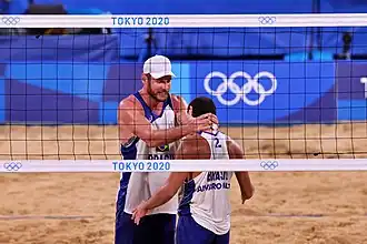 Brazilská dvojice Álvaro a Alison během osmifinálového zápasu