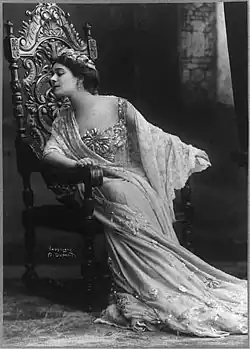 Alla Nazimova, asi 1908