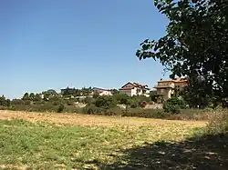 Zástavba v bývalé vesnici Elro'i