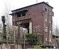 Opuštěná budova u stanice Gartenfeld