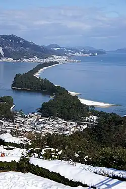 Pohled na Amanohašidate z jihu