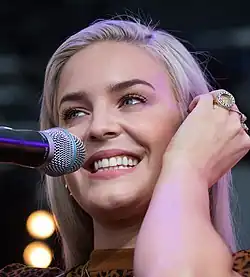 Anne-Marie, 2017