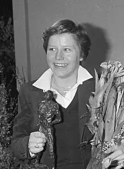 Annie Borckinková (1981)