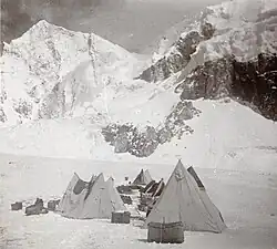 Karakorum K2: tábory X, XI, XII, 1902