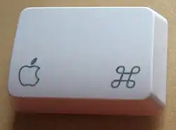 Tlačítko z klávesnice Apple (Command Key)