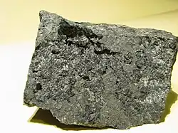 Přírodní stříbro.