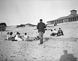 Jack London s přáteli v Carmel-by-the-Sea, Kalifornie