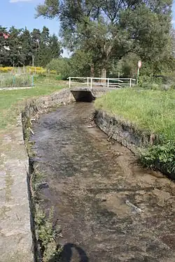 Bulovský potok v Arnolticích
