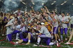 Vienna Vikings slavící vítězství v Austria Bowlu