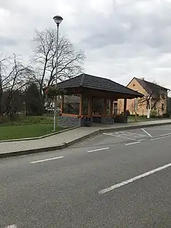 Autobusová zastávka-Milíkov Sosna