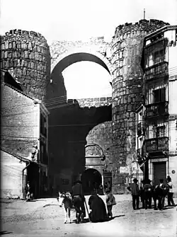 Avila Puerta del Alcazar, asi 1900