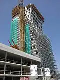 AZ Tower během stavby