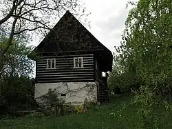 Bílý Kostelec, sýpka u čp.22.jpg