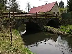 Bílek, silniční most.jpg