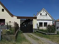 Bílenice, usedlost čp.15.jpg