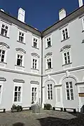 Nádvoří konventu, dnes katastrální úřad