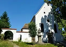 Kapucínský kostel v Horšovském Týně s rodovou hrobkou