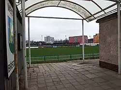 vstup na vedlejší areál klubu (Slovan)