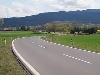 Günser Straße B61 – blízko obce Unterloisdorf