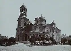 Pohledy ze staré a nové Sofie