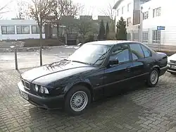 BMW E34 540i