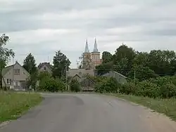 Žarėnai (v pozadí kostel Sv. biskupa Stanislava)