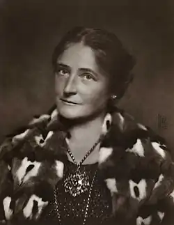 Barbra Ring, 1922