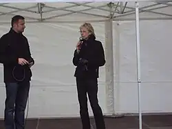 Eva Bartoňová při předvolebním shromáždění ODS, rok 2012 v České Lípě