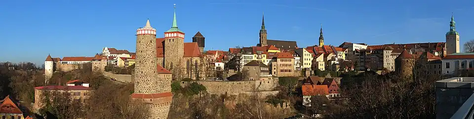 Budyšínské panorama od Mírového mostu (Friedensbrücke)