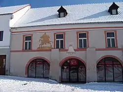 Bechyně, náměstí, U Bílého zvonu.jpg