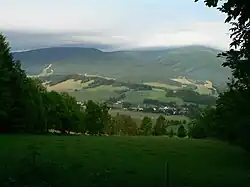 Pohled na údolí Bělé od východu