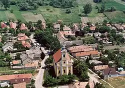 Letecký pohled na Berhidu