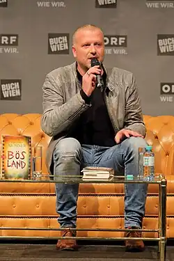 Bernhard Aichner (7. listopadu 2018)