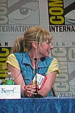 Beth Riesgraf (24. července 2010)